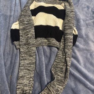 Smart Set Black and Cream Striped Sweater
